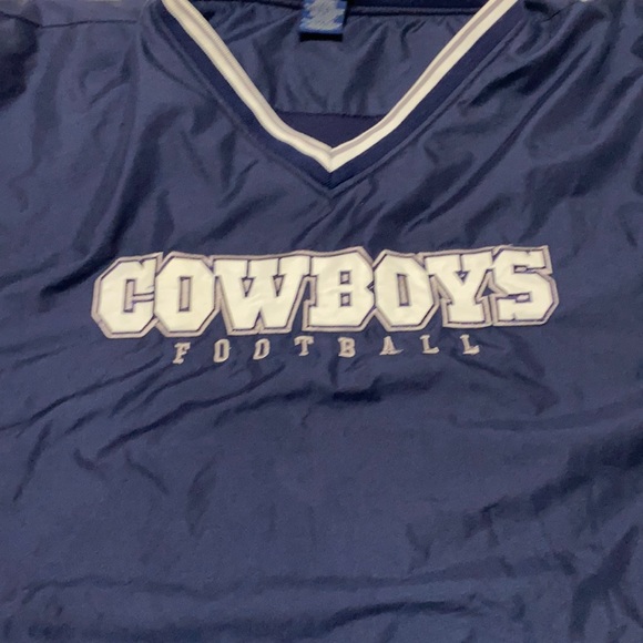 Cowboys Pull over wind breaker - Picture 1 of 3